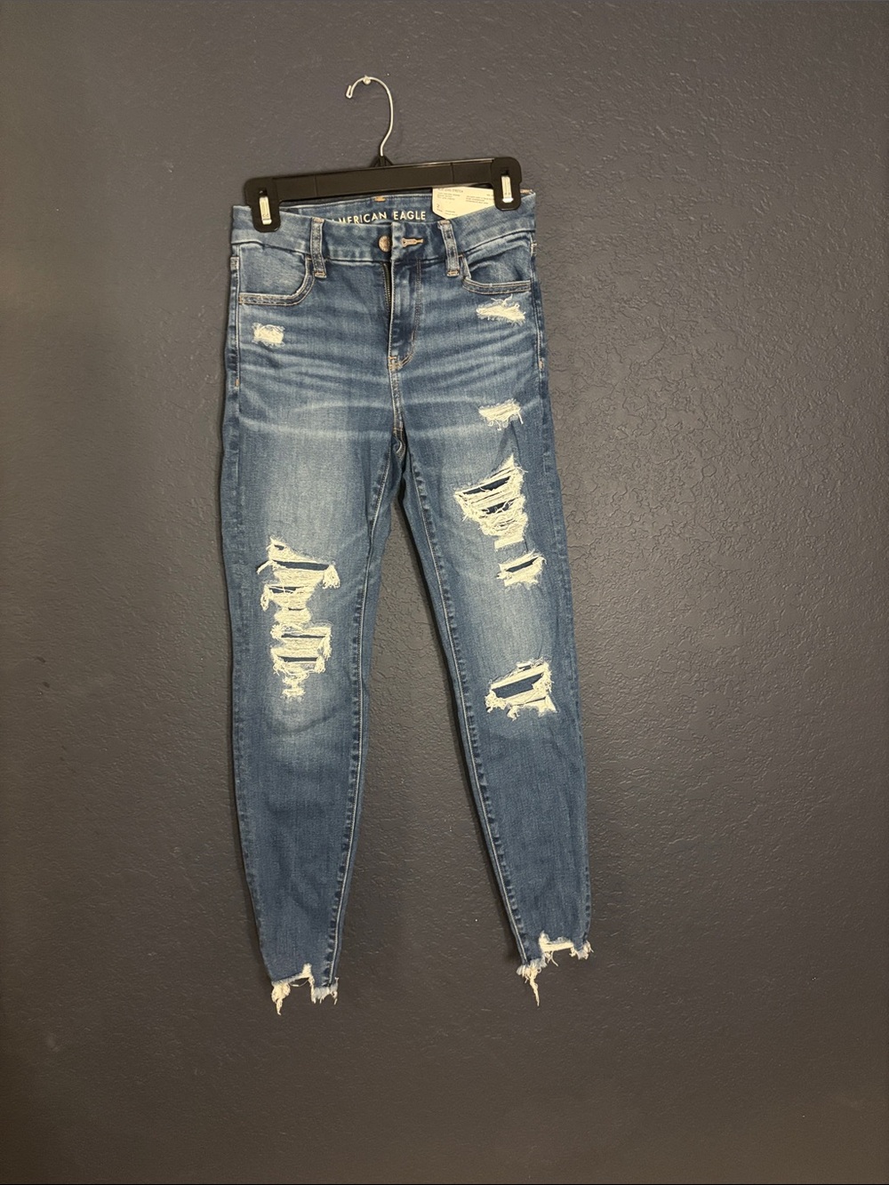 American Eagle Outfitters Skinny Distressed Blue Jeans